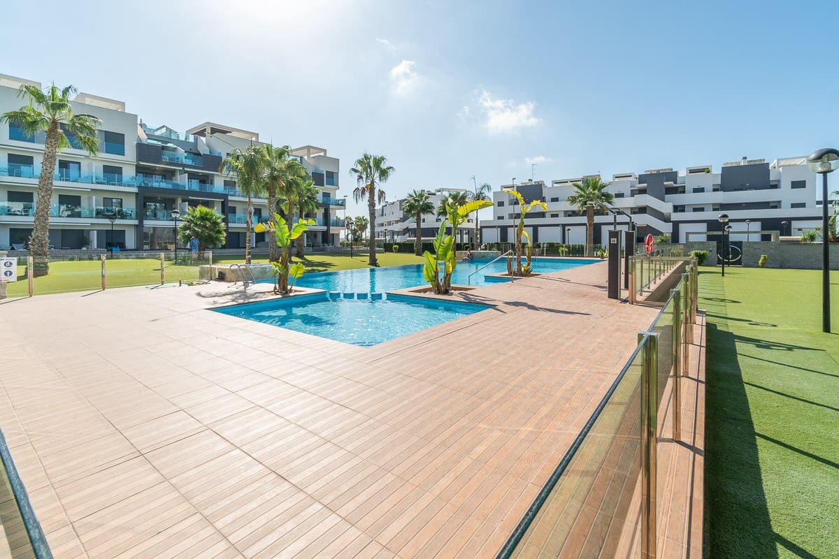 2 quarto Apartamento para venda em El Raso - 295 000 € (Ref: 9828906)