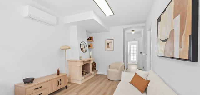 3 soverom Villa til salgs i Los Almendros (Orihuela Costa), Orihuela med svømmebasseng - € 269 000 (Ref: 9831122)