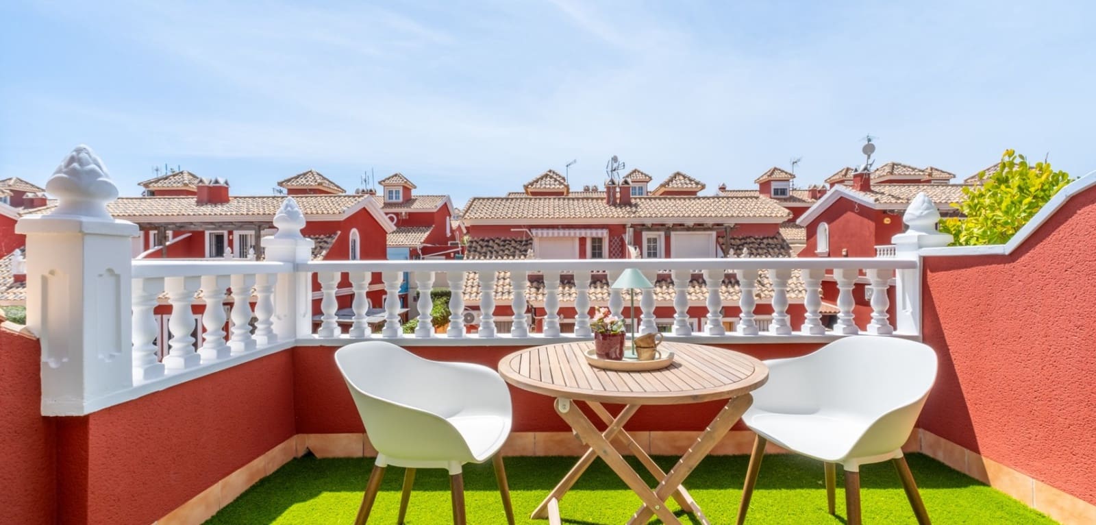 3 soverom Villa til salgs i Orihuela Costa med svømmebasseng - € 269 000 (Ref: 9831122)