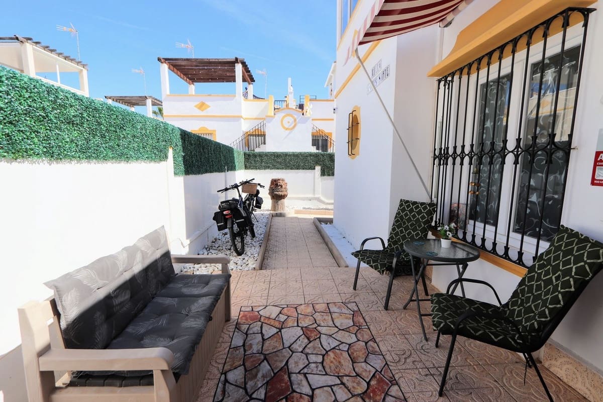 2 quarto Moradia Geminada para venda em Los Altos com piscina - 119 000 € (Ref: 9831133)