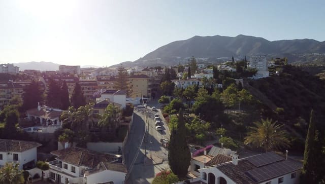 3 soveværelse Semi-Rækkehus til salg i Torreblanca, Fuengirola med swimmingpool - € 895.000 (Ref: 9833524)