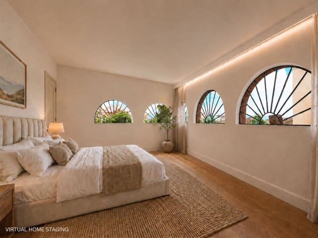 3 soverom Villa til salgs i La Duquesa / Puerto de la Duquesa, Manilva med svømmebasseng - € 275 000 (Ref: 9833528)