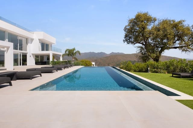 4 quarto Moradia para venda em La Mairena, Ojen com piscina garagem - 2 899 000 € (Ref: 9833529)