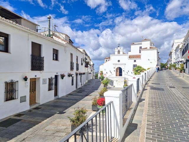Casa de 2 habitaciones en Mijas pueblo, Mijas en venta - 329.999 € (Ref: 9833568)