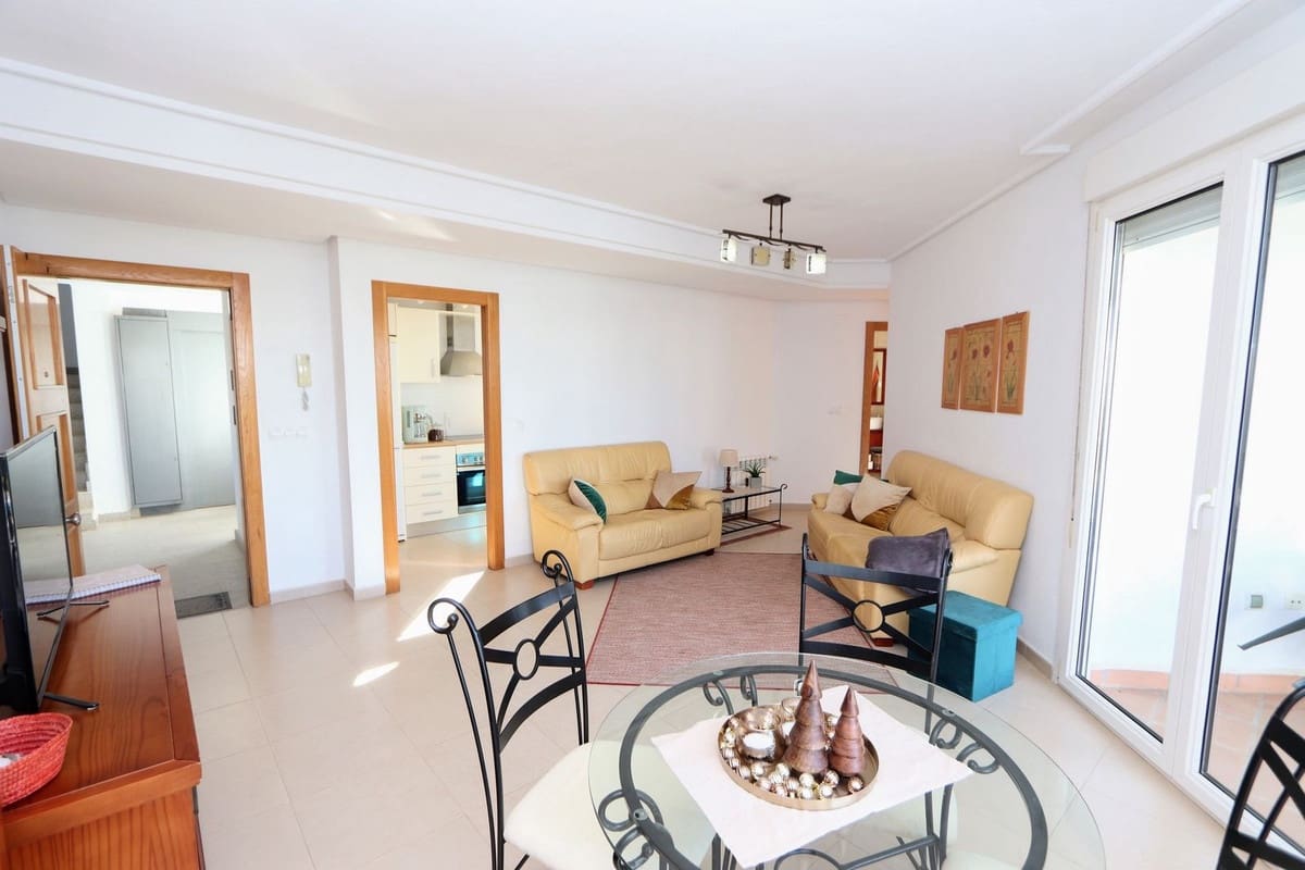 2 sypialnia Apartament na sprzedaż w La Torre Golf Resort z basenem garażem - 170 000 € (Ref: 9836253)