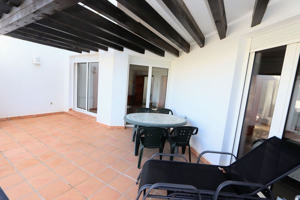 2 sypialnia Apartament na sprzedaż w La Torre Golf Resort z basenem garażem - 170 000 € (Ref: 9836253)