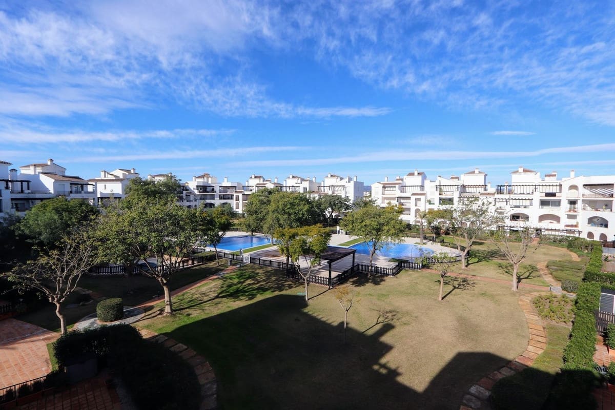 2 sypialnia Apartament na sprzedaż w La Torre Golf Resort z basenem garażem - 170 000 € (Ref: 9836253)