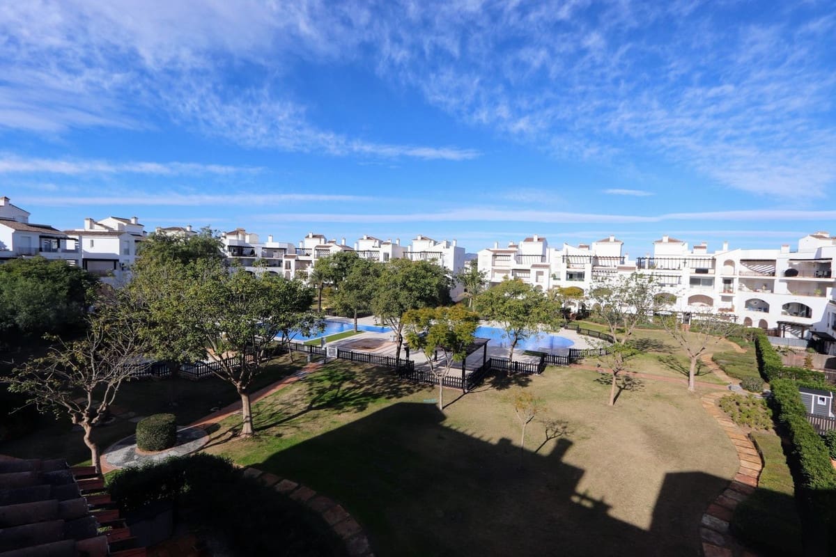 2 sypialnia Apartament na sprzedaż w La Torre Golf Resort z basenem garażem - 170 000 € (Ref: 9836253)