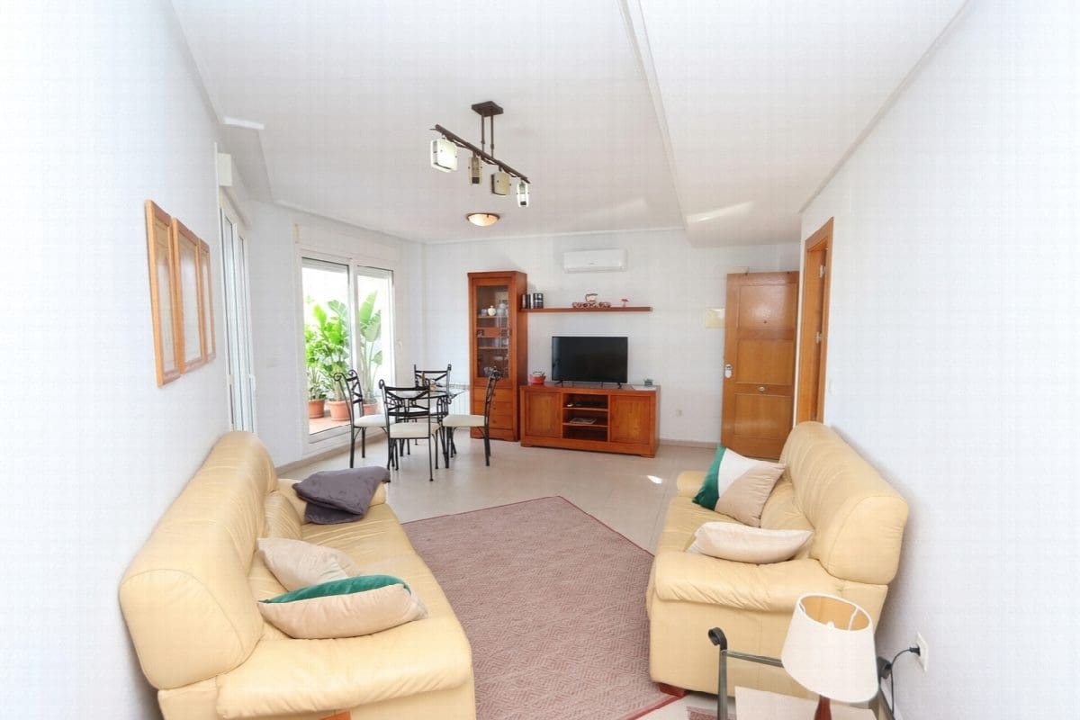 2 bedroom Apartment for sale in La Torre Golf Resort with pool - € 170,000 (Ref: 9836253)