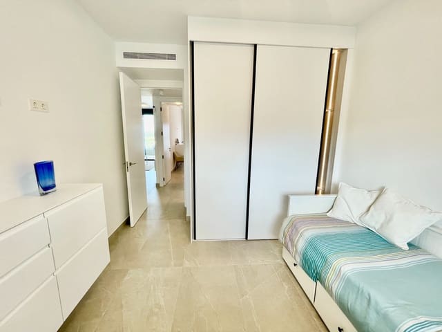 3 chambre Appartement à vendre à Benijófar avec piscine garage - 329 900 € (Ref: 9836257)