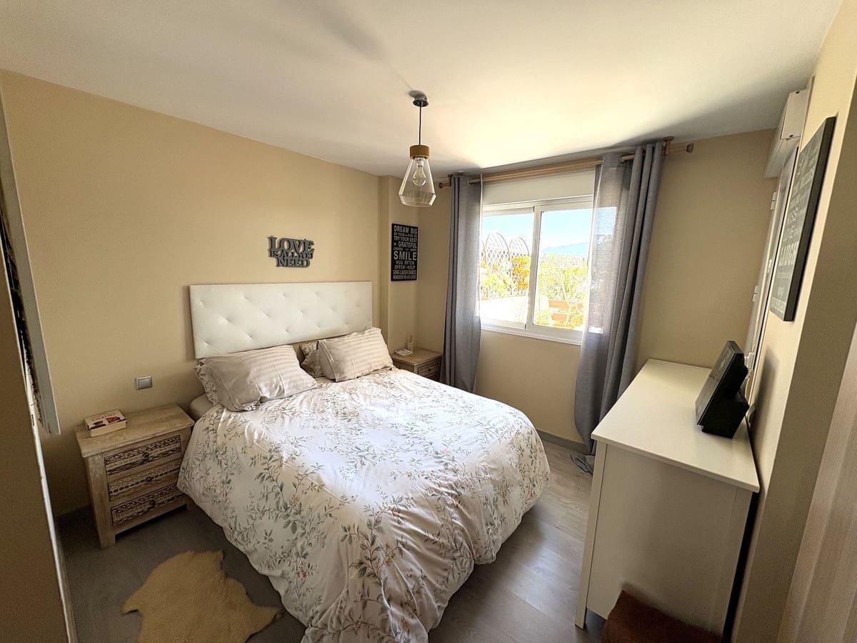 2 bedroom Apartment for sale in New Golden Mile with pool - € 349,000 (Ref: 9839088)
