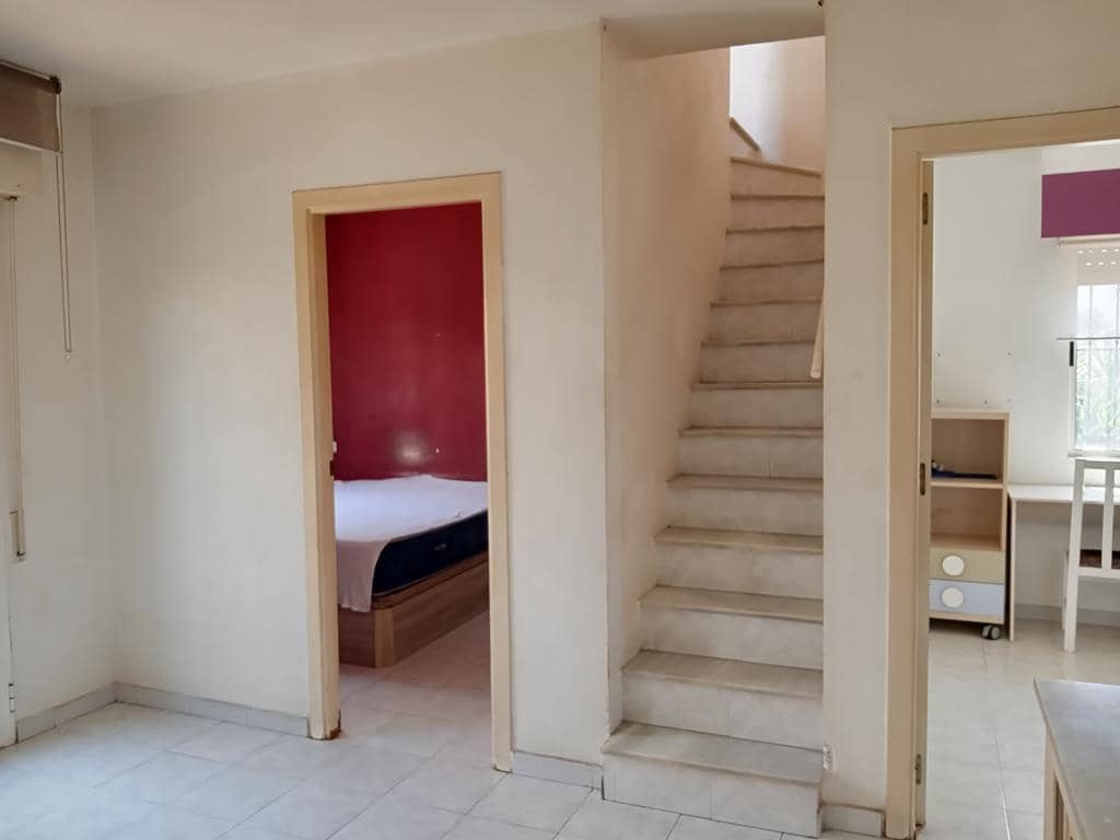 3 bedroom Townhouse for sale in Torrevieja with pool - € 170,000 (Ref: 9839097)