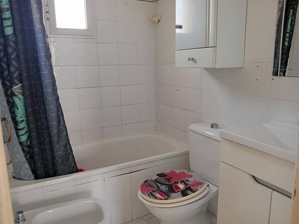 3 bedroom Townhouse for sale in Torrevieja with pool - € 170,000 (Ref: 9839097)