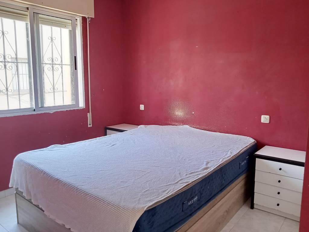 3 bedroom Townhouse for sale in Torrevieja with pool - € 170,000 (Ref: 9839097)