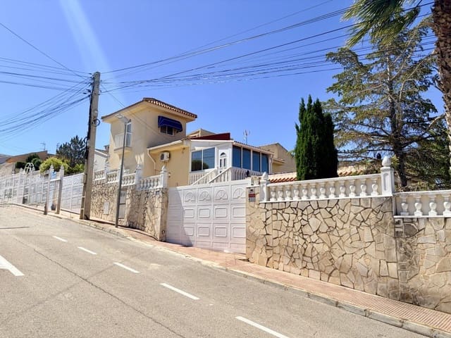 4 chambre Villa/Maison à vendre à Ciudad Quesada, Rojales avec garage - 575 000 € (Ref: 9840883)