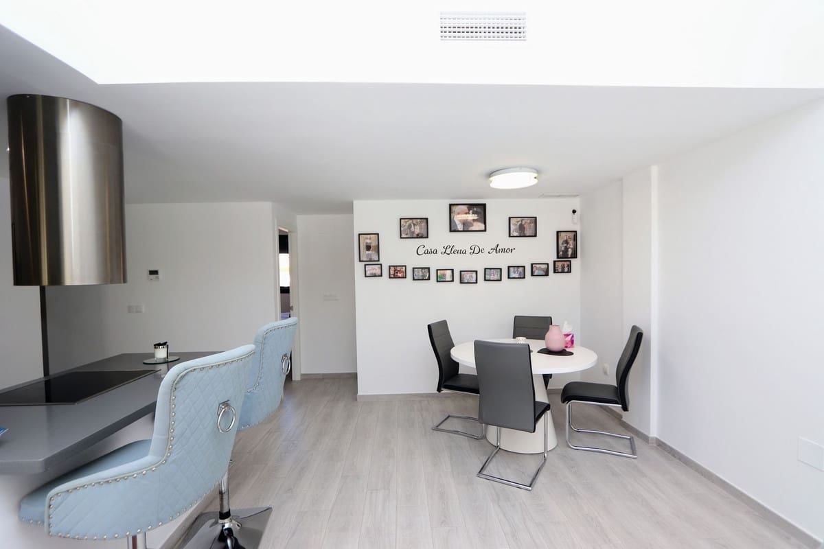 3 bedroom Apartment for sale in Orihuela with pool garage - € 320,000 (Ref: 9842800)