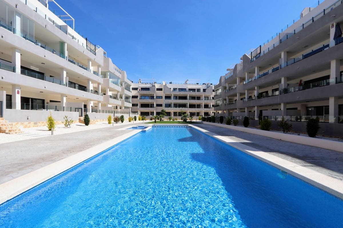 3 bedroom Apartment for sale in Orihuela with pool garage - € 320,000 (Ref: 9842800)