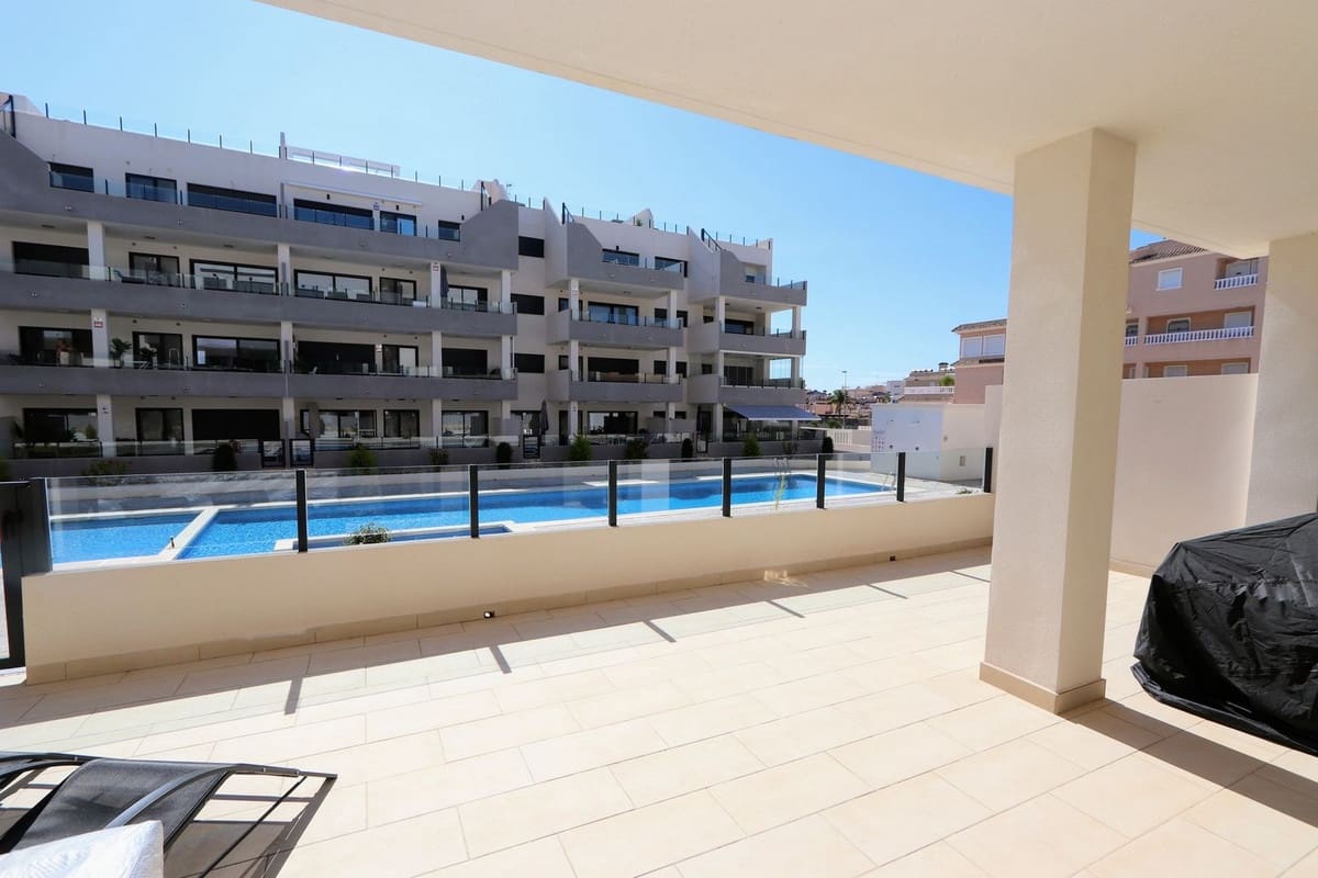 3 bedroom Apartment for sale in Orihuela with pool garage - € 320,000 (Ref: 9842800)