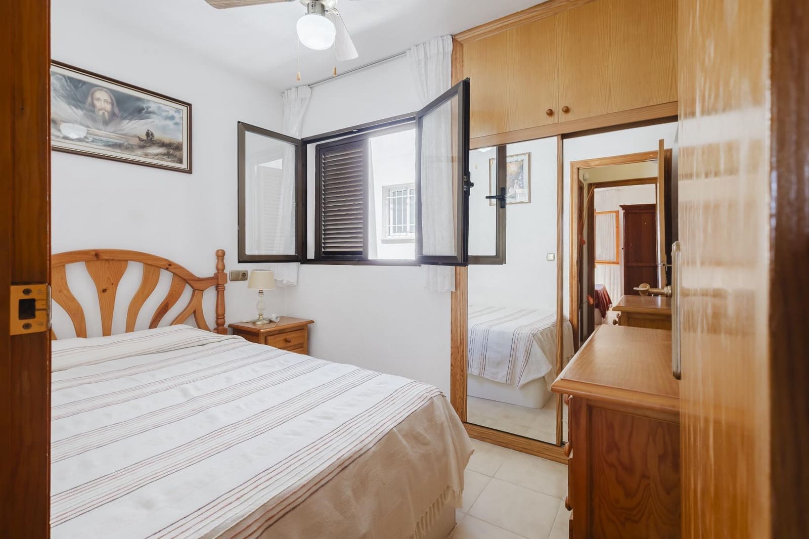 2 chambre Penthouse à vendre à Torrevieja avec garage - 159 990 € (Ref: 9842802)