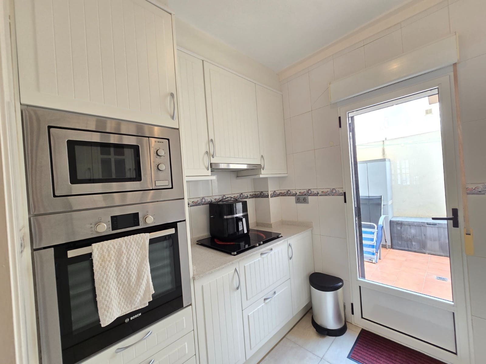 2 soveværelse Lejlighed til salg i Orihuela Costa med swimmingpool - € 145.000 (Ref: 9842815)
