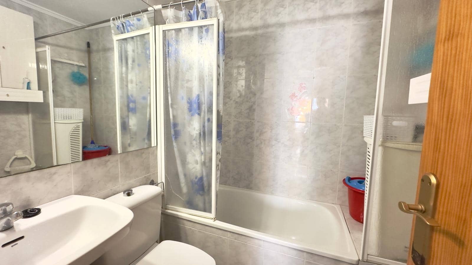2 quarto Apartamento para venda em Torrevieja - 141 900 € (Ref: 9842818)