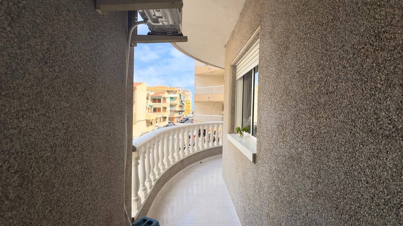 2 quarto Apartamento para venda em Torrevieja - 141 900 € (Ref: 9842818)