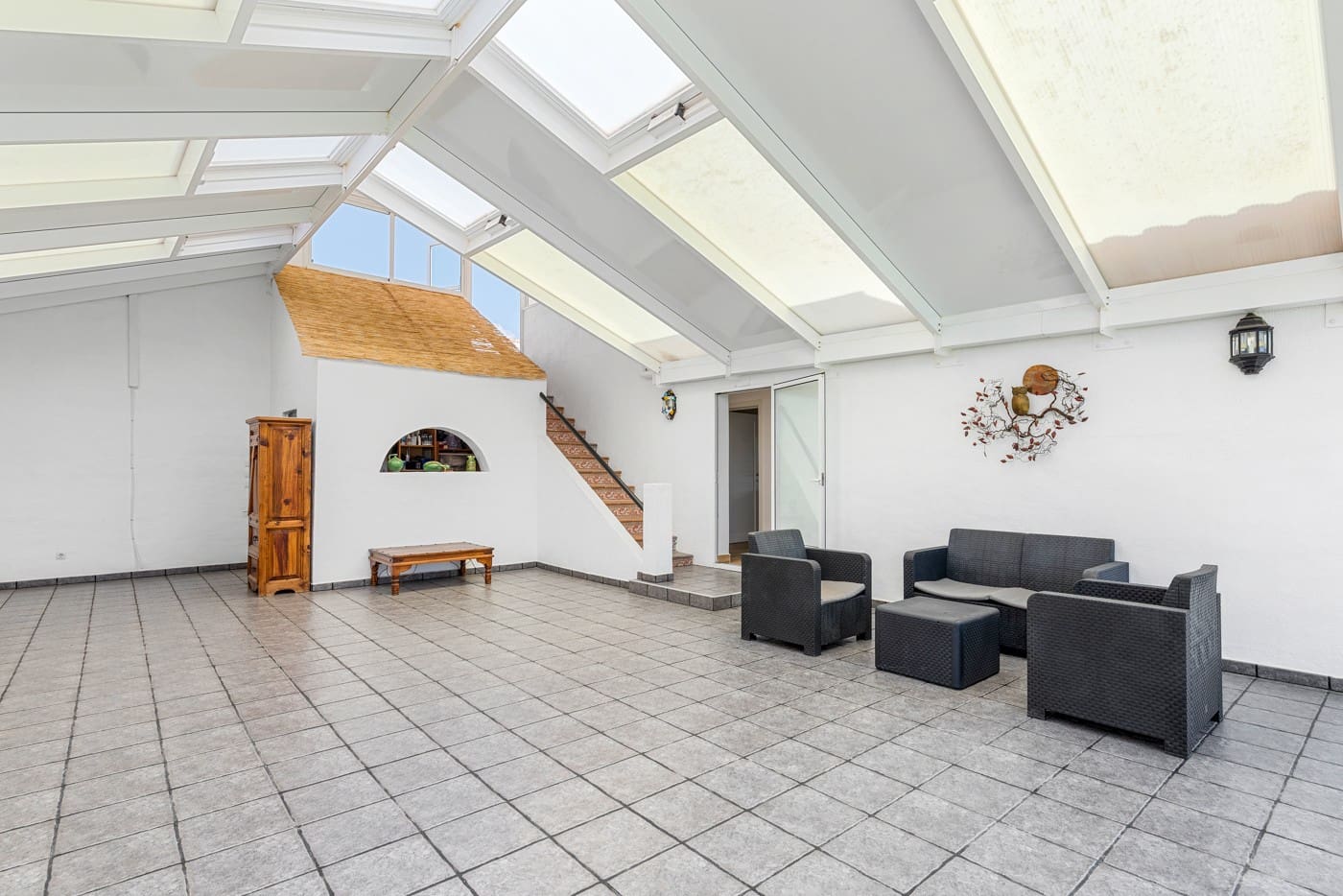 6 bedroom Villa for sale in Los Montesinos - € 779,000 (Ref: 9842827)