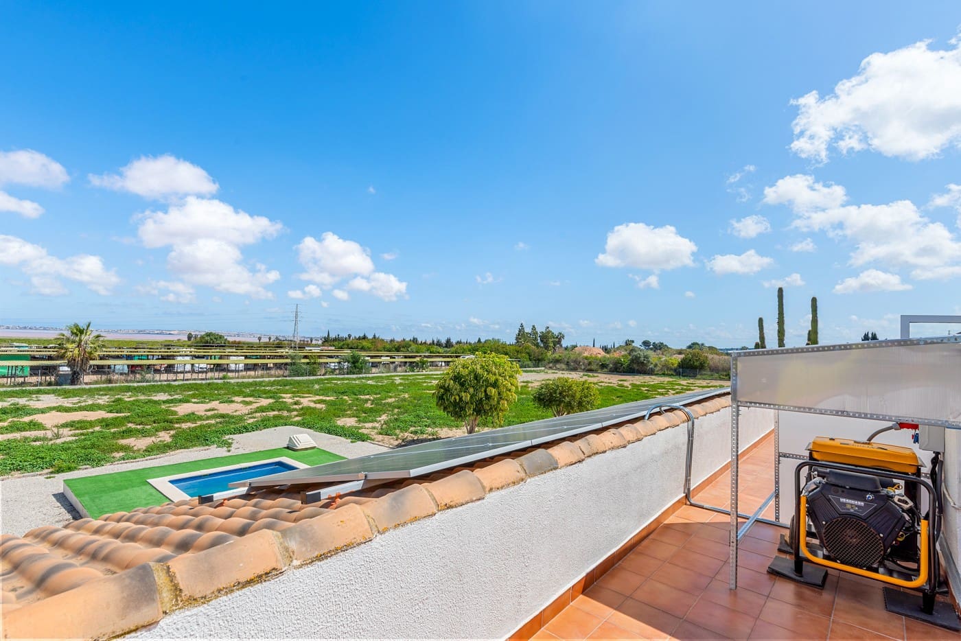 6 bedroom Villa for sale in Los Montesinos - € 779,000 (Ref: 9842827)