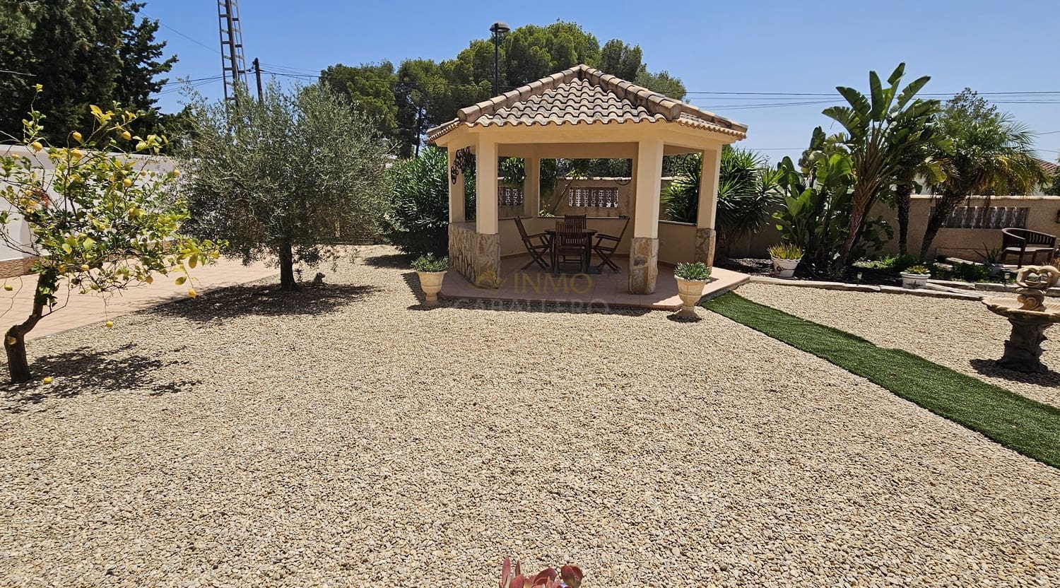 5 bedroom Villa for sale in Pinar de Campoverde with garage - € 725,000 (Ref: 9842833)