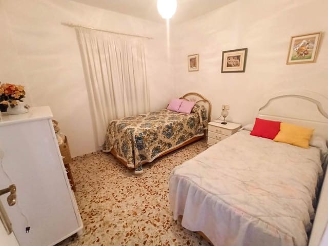 3 soveværelse Finca/Landehus til salg i Centro, Estepona med garage - € 430.000 (Ref: 9845293)