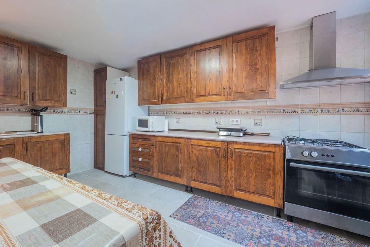 5 makuuhuone Huoneisto myytävänä paikassa Alhaurin el Grande mukana uima-altaan - 485 000 € (Ref: 9845294)