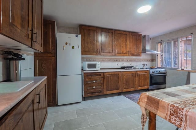5 bedroom Apartment for sale in Alhaurín el Grande with pool - € 485,000 (Ref: 9845294)