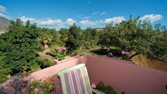 3 chambre Appartement à vendre à Guadalobón, Estepona avec piscine - 875 000 € (Ref: 9845295)