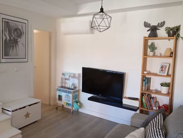 2 soverom Hus til salgs i Zona Pueblo, Guardamar del Segura med svømmebasseng garasje - € 269 000 (Ref: 9845301)