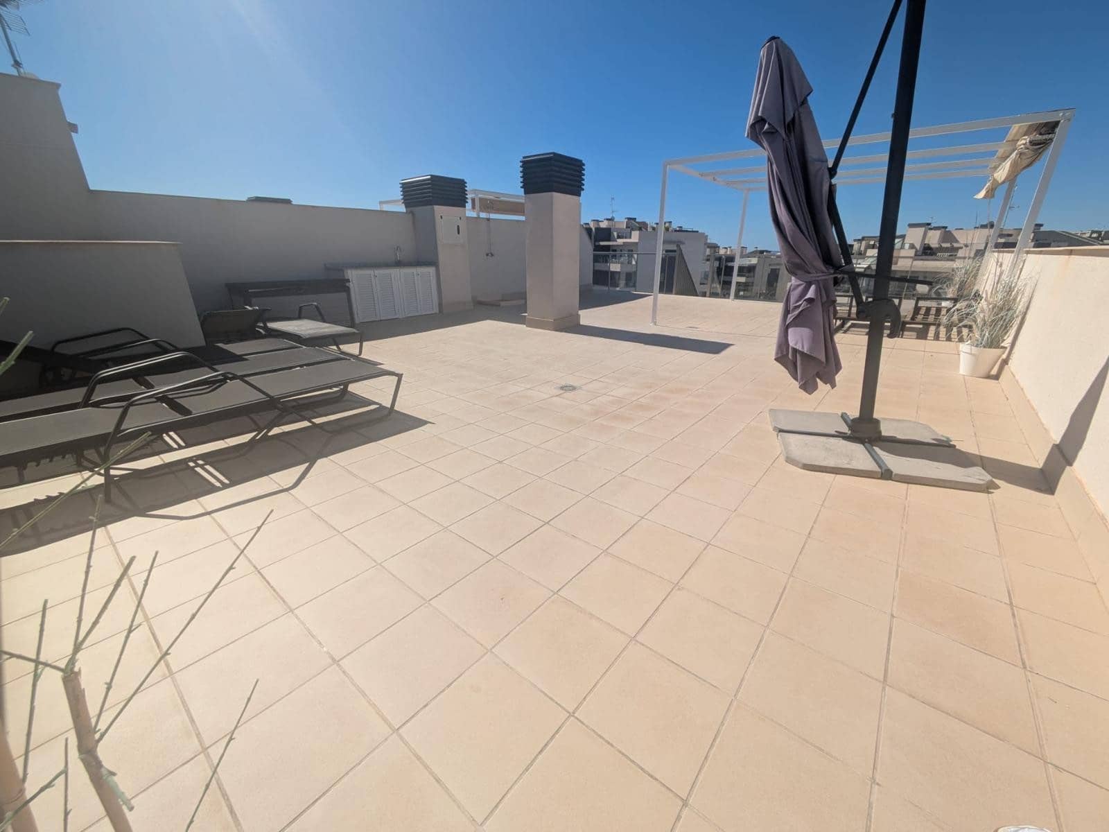 3 sypialnia Penthouse na sprzedaż w Villamartin z basenem garażem - 350 000 € (Ref: 9845304)