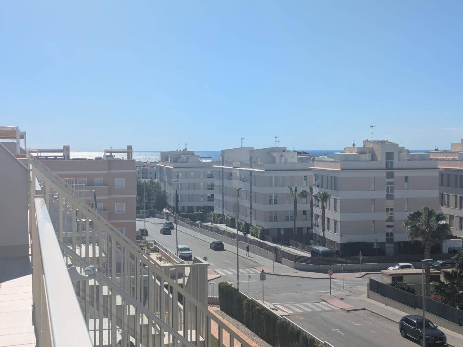 3 sypialnia Penthouse na sprzedaż w Villamartin z basenem garażem - 350 000 € (Ref: 9845304)