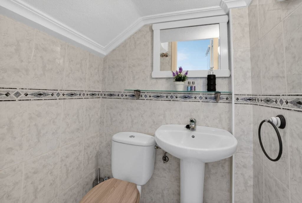 2 bedroom Townhouse for sale in Torrevieja with pool - € 199,000 (Ref: 9845305)