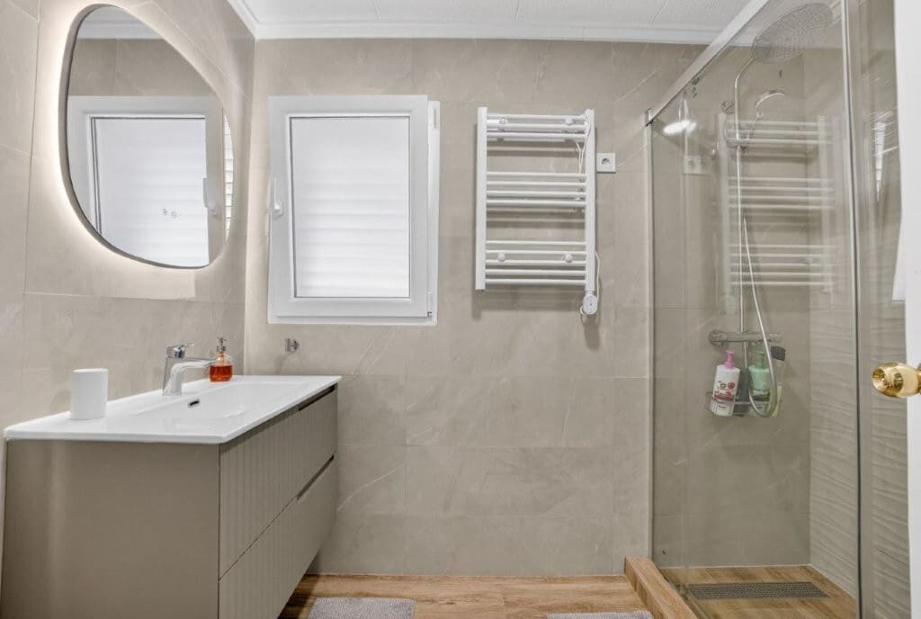 3 bedroom Townhouse for sale in Torrevieja - € 395,000 (Ref: 9845307)