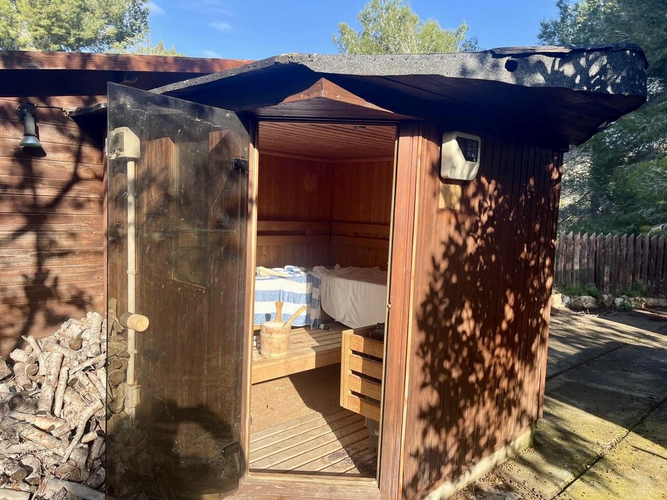 3 soveværelse Finca/Landehus til salg i Gea y Truyols med swimmingpool garage - € 450.000 (Ref: 9845314)