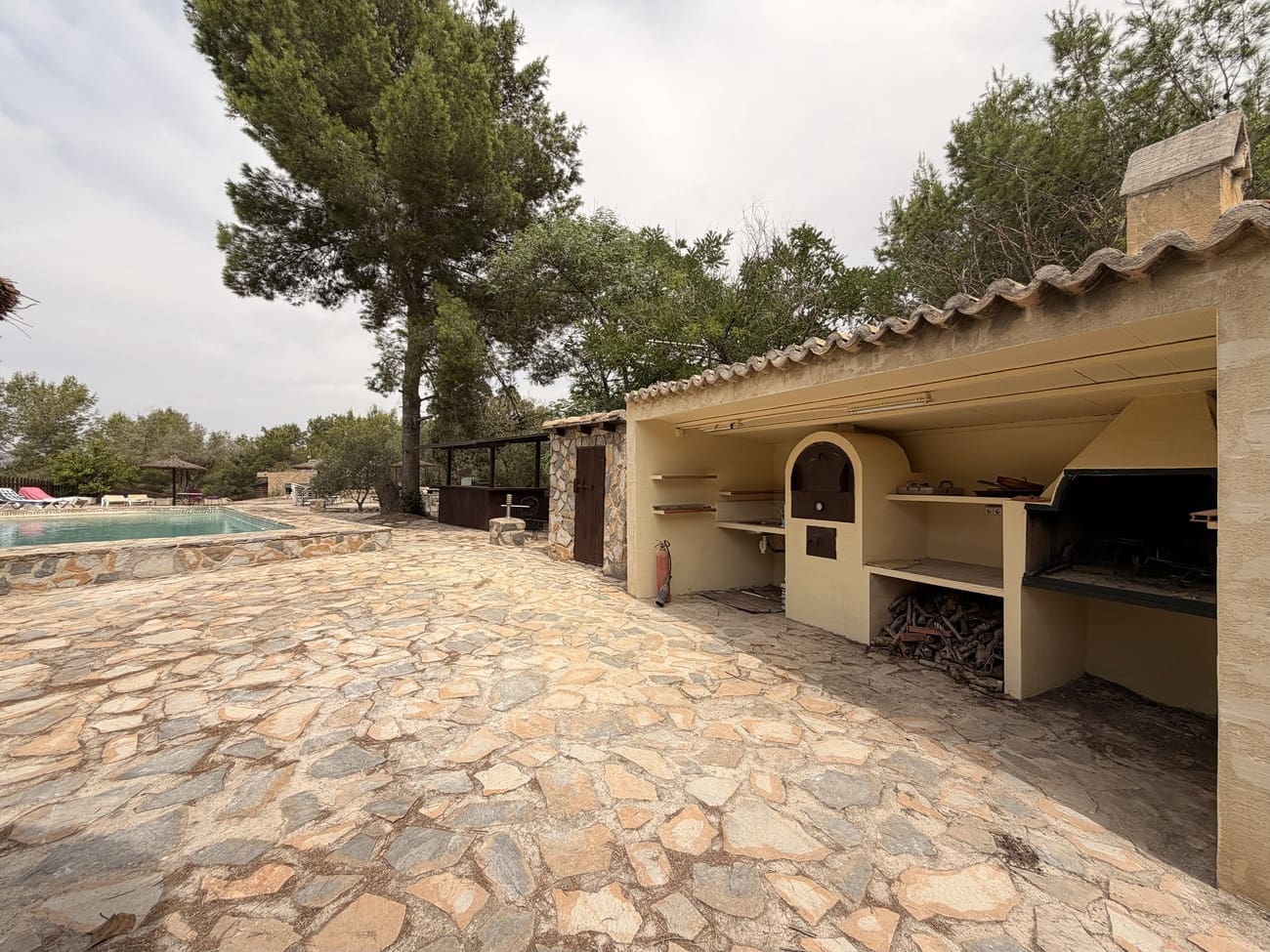 3 quarto Quinta/Casa Rural para venda em Gea y Truyols com piscina garagem - 449 000 € (Ref: 9845314)