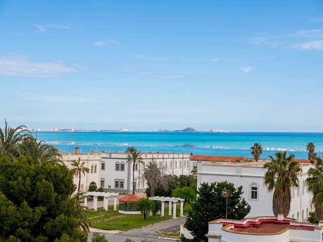 4 sovrum Lägenhet till salu i Centro, Los Alcázares med garage - 270 000 € (Ref: 9849231)