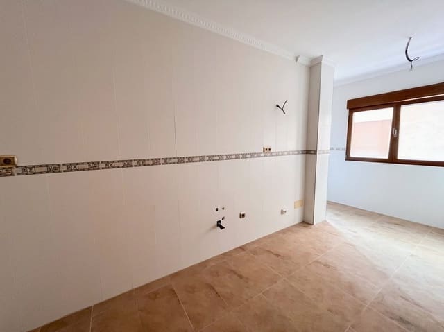 4 sovrum Lägenhet till salu i Centro, Los Alcázares med garage - 270 000 € (Ref: 9849231)