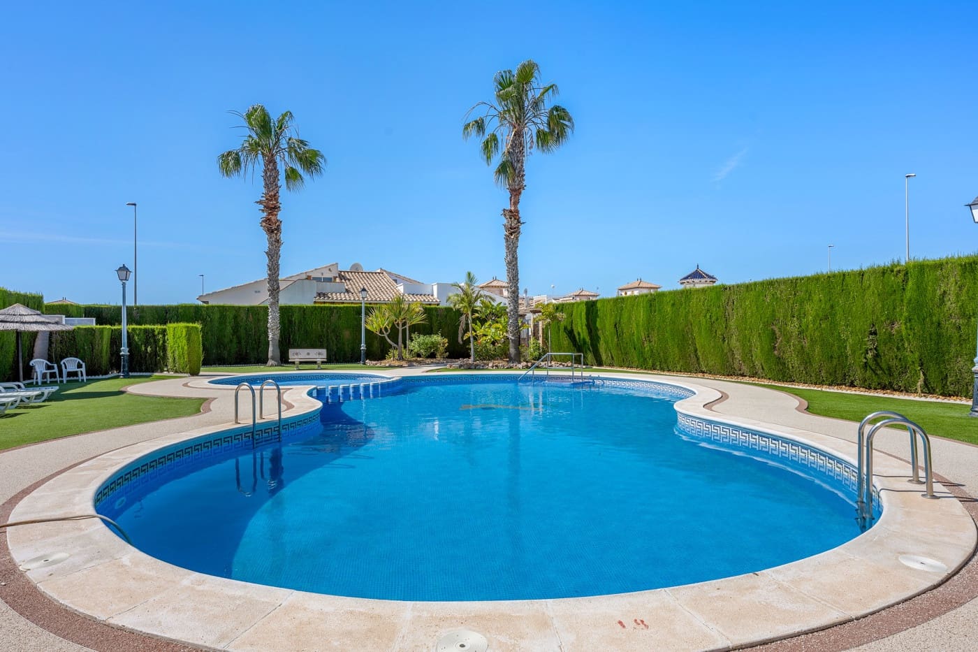 2 makuuhuone Rivitalo myytävänä paikassa Cabo Roig mukana uima-altaan - 219 000 € (Ref: 9849252)