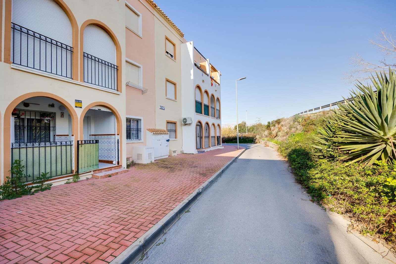 2 chambre Bungalow à vendre à Torrevieja - 139 000 € (Ref: 9851074)
