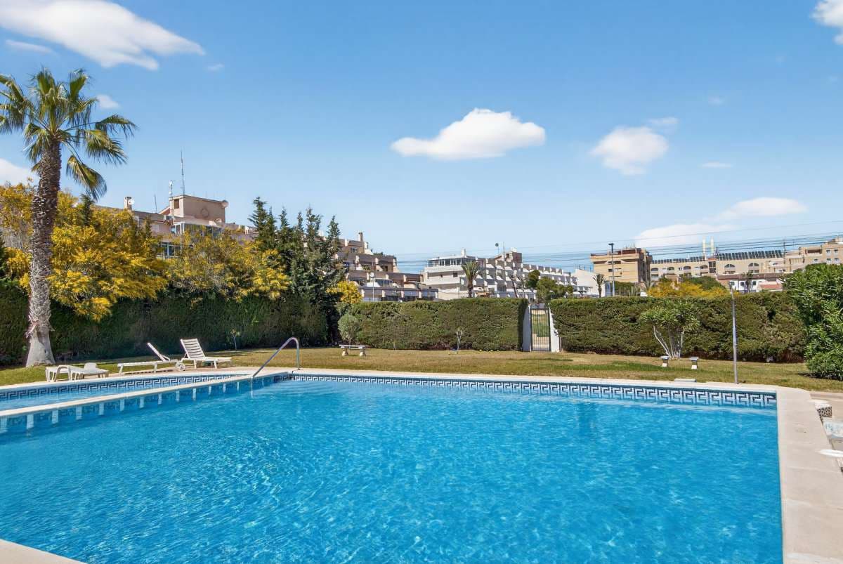 1 bedroom Apartment for sale in Orihuela Costa with pool garage - € 145,000 (Ref: 9851075)