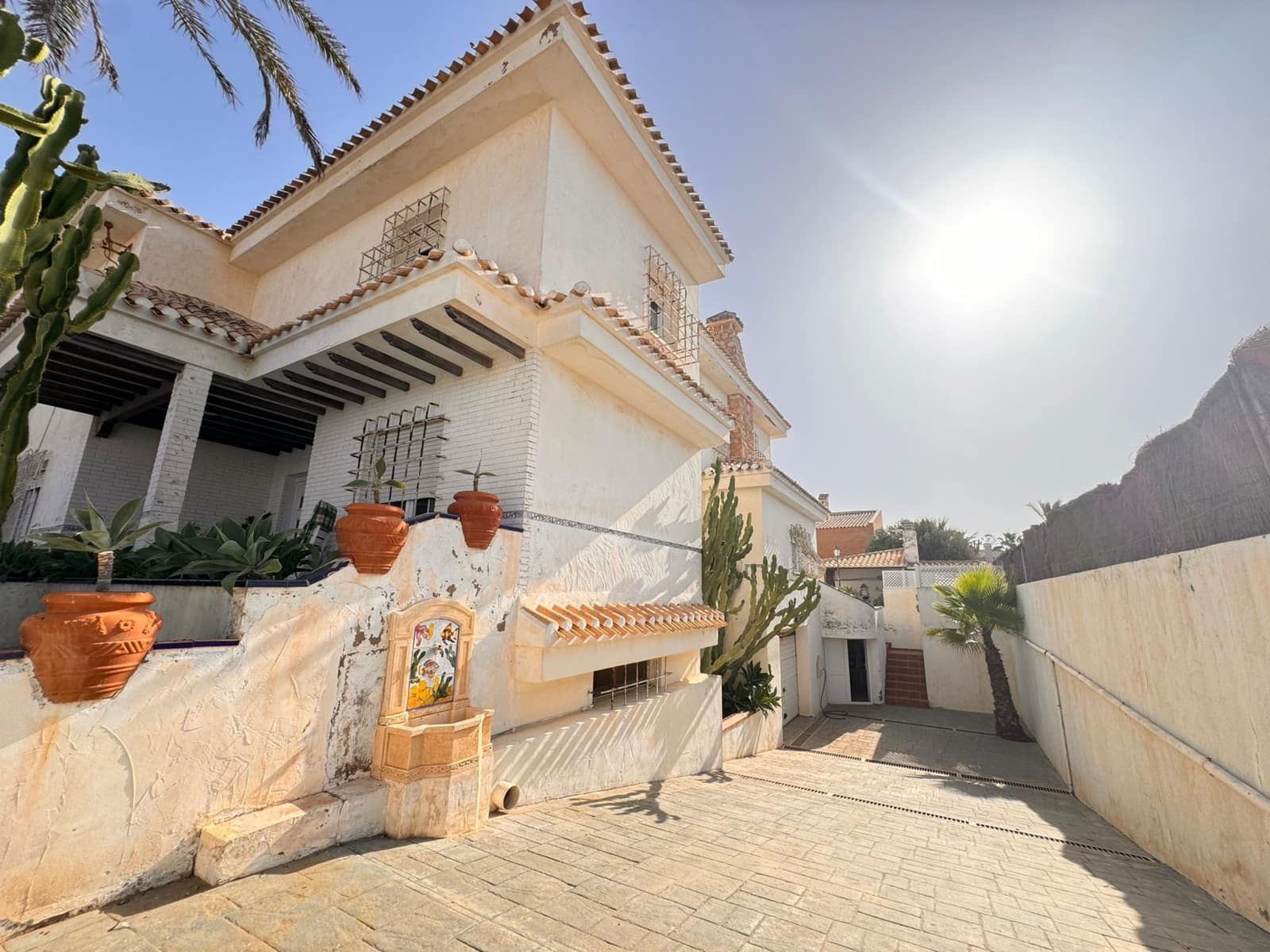 5 quarto Moradia para venda em La Manga del Mar Menor com piscina garagem - 870 000 € (Ref: 9851101)
