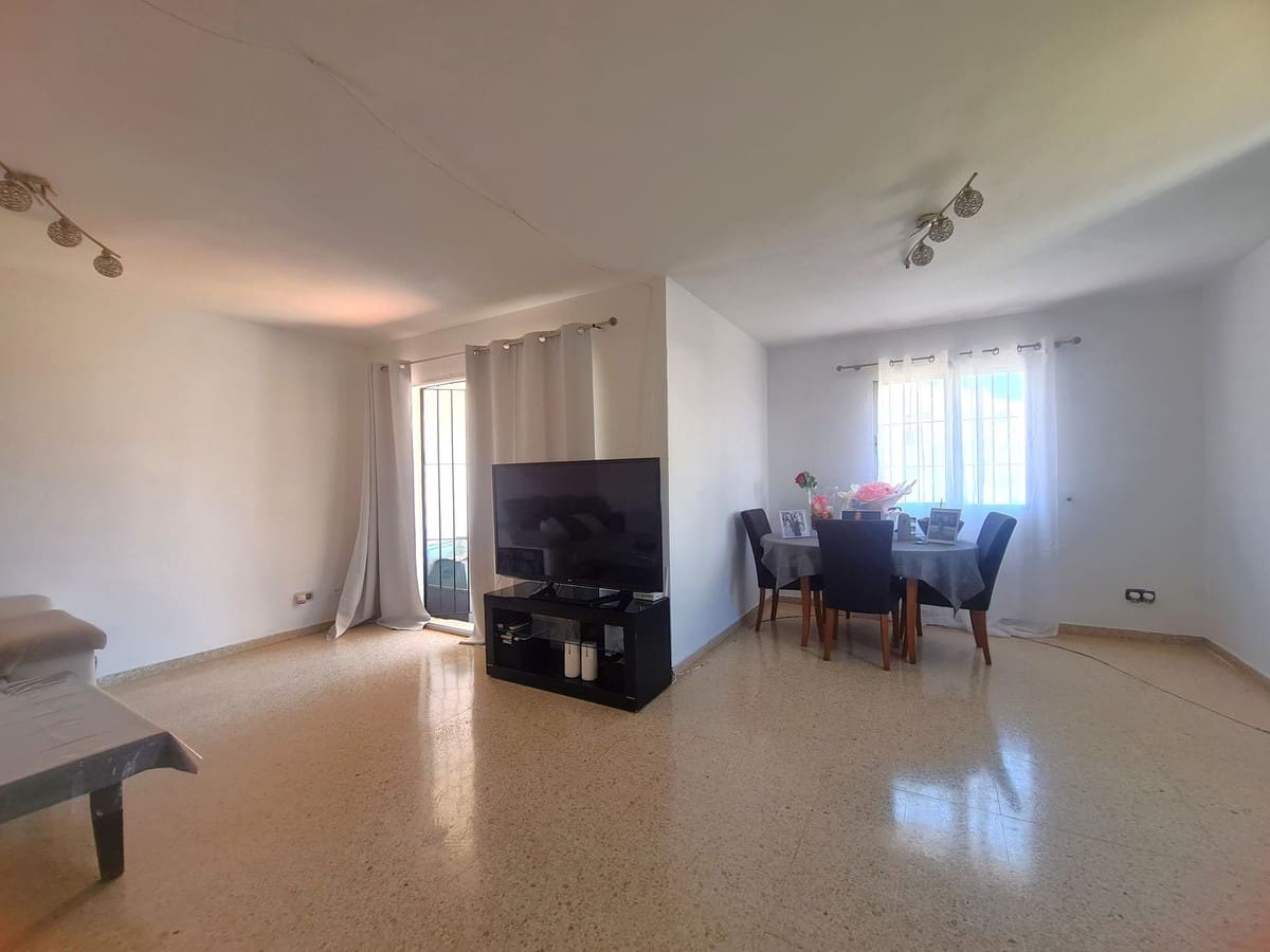 3 sypialnia Dom na sprzedaż w Estepona - 480 000 € (Ref: 9855222)
