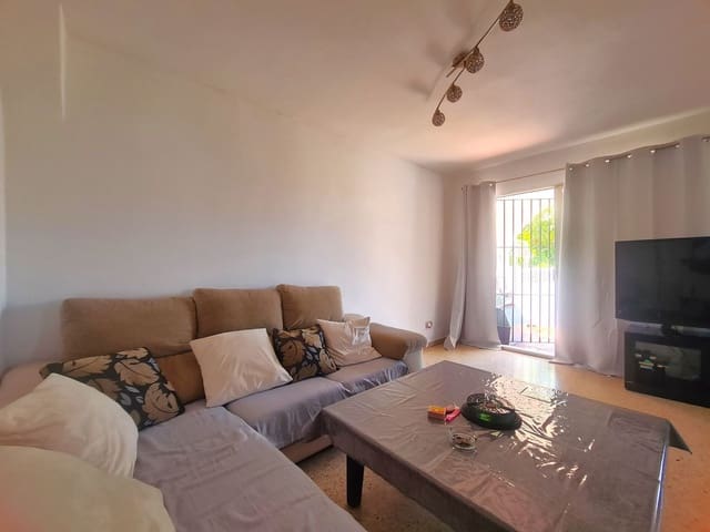 3 soverom Hus til salgs i Zona Calvario, Estepona med svømmebasseng - € 480 000 (Ref: 9855222)