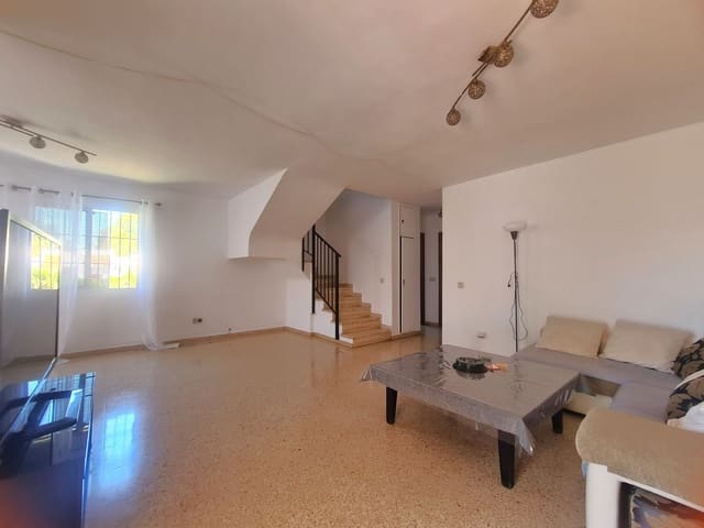 3 soverom Hus til salgs i Zona Calvario, Estepona med svømmebasseng - € 480 000 (Ref: 9855222)