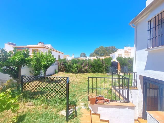 3 soverom Hus til salgs i Zona Calvario, Estepona med svømmebasseng - € 480 000 (Ref: 9855222)